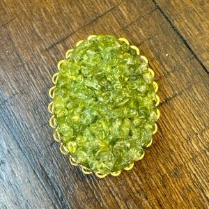 Vintage‎ Brooch Pin Gold Trim Peridot Druze  Insert 2”